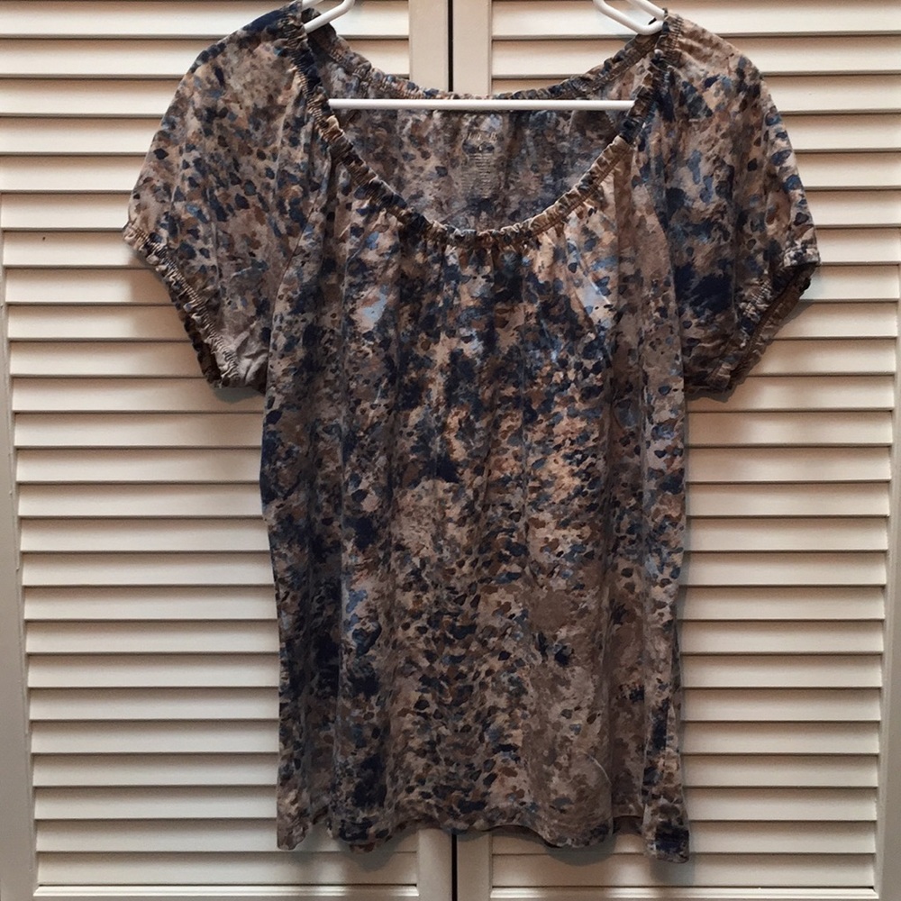 St. John’s top